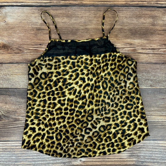 2/$20 Secret Treasures Cheetah Print PJ Set Medium - Picture 2 of 9